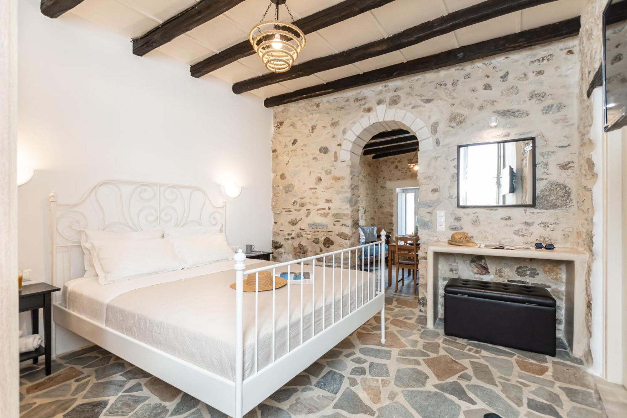 The White Stone House Apartment Naxos City Ngoại thất bức ảnh