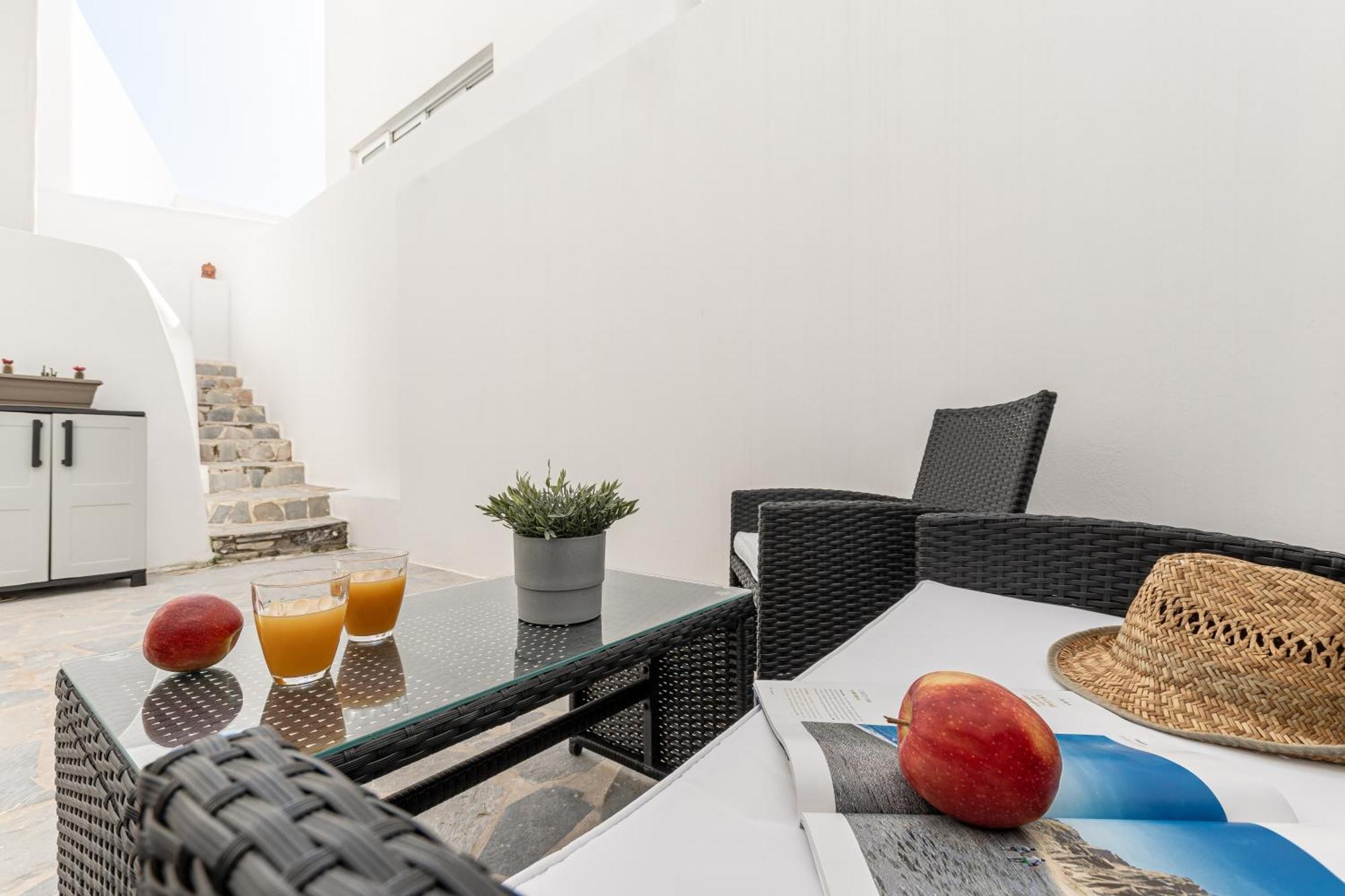 The White Stone House Apartment Naxos City Ngoại thất bức ảnh